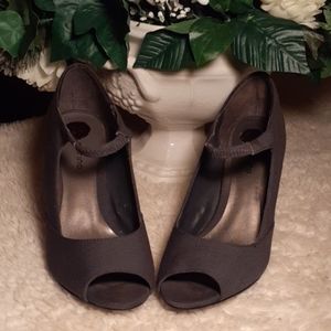 Beautiful Charcoal Grey Heels